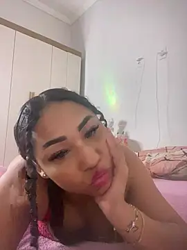 jhennyfer online show from 07/09/26, 04:49
