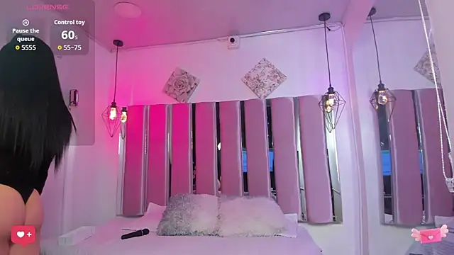 katia ws online show from 11/18/25, 12:53