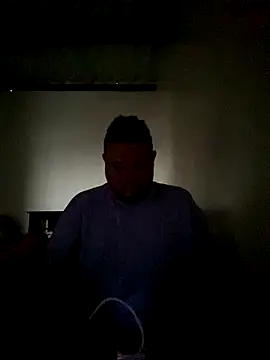 Snapshot of Chimbo-1996 chatting on 01/08/26, 12:18 Chimbo-1996 online show from 01/08/26, 12:18