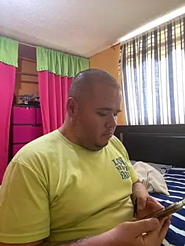 Snapshot of Chimbo-1996 chatting on 03/26/26, 06:13 Chimbo-1996 online show from 03/26/26, 06:13