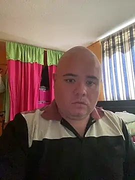 Snapshot of Chimbo-1996 chatting on 04/09/26, 08:36 Chimbo-1996 online show from 04/09/26, 08:36