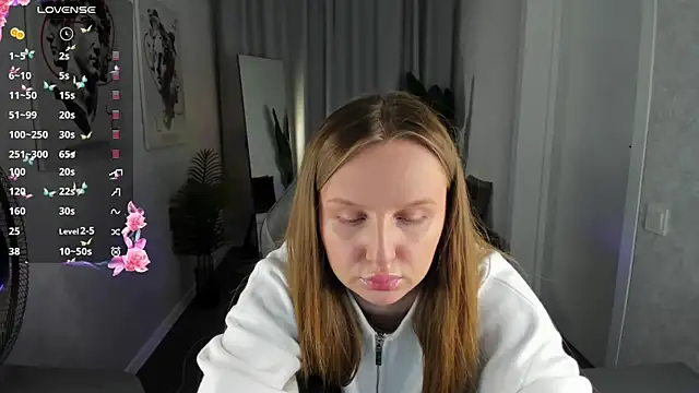 Snapshot of Rina_Panic chatting on 03/11/26, 01:00 Rina Panic online show from 03/11/26, 01:00