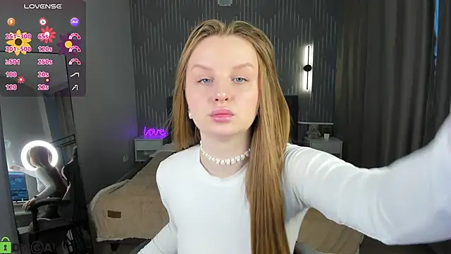 Snapshot of Rina_Panic chatting on 03/27/26, 01:00 Rina Panic online show from 03/27/26, 01:00