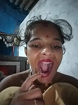 Snapshot of Maya_bhoji chatting on 07/08/26, 10:47 Maya bhoji online show from 07/08/26, 10:47