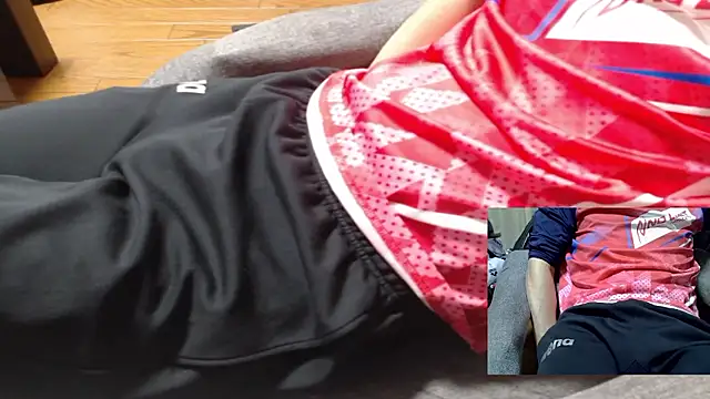 Snapshot of Yasu2000 chatting on 04/21/26, 02:51 Yasu2000 online show from 04/21/26, 02:51