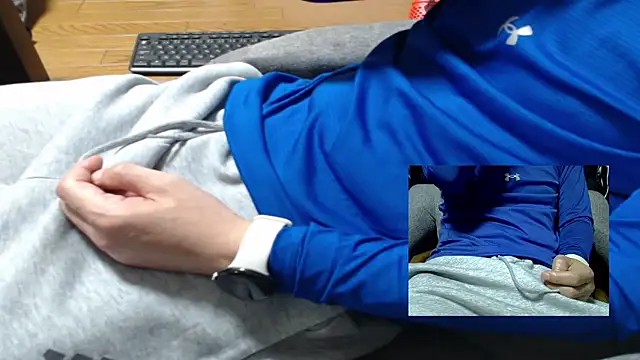 Snapshot of Yasu2000 chatting on 04/27/26, 01:36 Yasu2000 online show from 04/27/26, 01:36