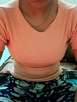 NAIRA5677 online show from 02/14/26, 01:46