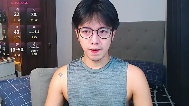 Addictiveboi online show from 09/18/25, 02:13