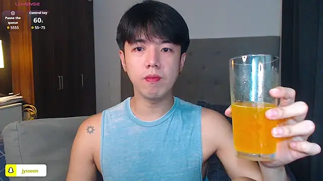 Addictiveboi online show from 11/04/25, 03:16