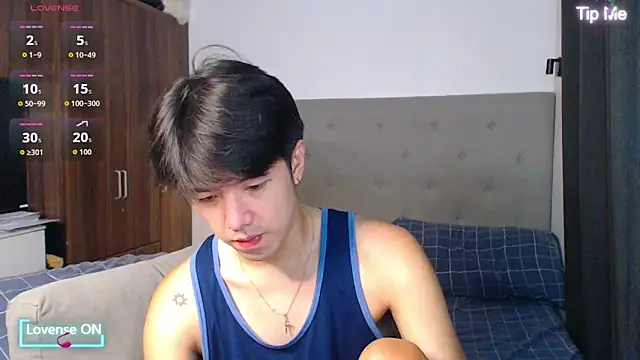 Addictiveboi online show from 11/12/25, 03:18