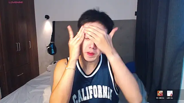 Addictiveboi online show from 04/01/26, 02:23