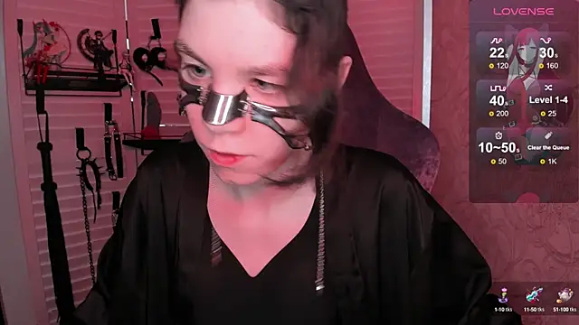 Snapshot of aestheticbeing chatting on 09/14/25, 12:04 aestheticbeing online show from 09/14/25, 12:04