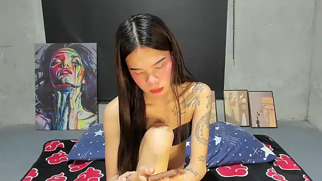 Snapshot of Colette_Thompson chatting on 01/12/26, 03:06 Colette Thompson online show from 01/12/26, 03:06