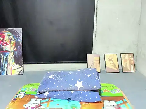 Snapshot of Colette_Thompson chatting on 02/10/26, 02:10 Colette Thompson online show from 02/10/26, 02:10