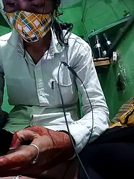 Snapshot of kajalbhabhi44 chatting on 12/19/25, 06:04 kajalbhabhi44 online show from 12/19/25, 06:04