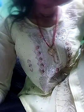 Snapshot of kajalbhabhi44 chatting on 02/28/26, 01:50 kajalbhabhi44 online show from 02/28/26, 01:50