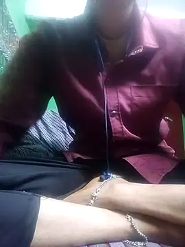 Snapshot of kajalbhabhi44 chatting on 03/08/26, 03:27 kajalbhabhi44 online show from 03/08/26, 03:27