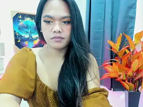 Snapshot of yourmochaloca69 chatting on 12/13/25, 10:59 yourmochaloca69 online show from 12/13/25, 10:59