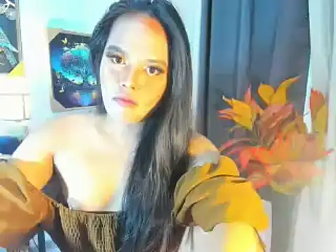 Snapshot of yourmochaloca69 chatting on 12/19/25, 12:17 yourmochaloca69 online show from 12/19/25, 12:17