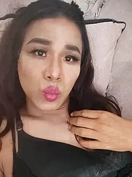 Snapshot of XXJiyaXX chatting on 09/11/25, 08:20 XXJiyaXX online show from 09/11/25, 08:20