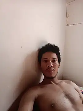 Snapshot of RuiMaddoox chatting on 11/22/25, 02:16 RuiMaddoox online show from 11/22/25, 02:16