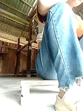 Snapshot of daisy_will chatting on 09/24/25, 01:20 daisy will online show from 09/24/25, 01:20