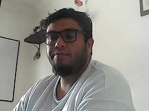 Snapshot of Rolo-Sumiso chatting on 10/23/25, 03:55 Rolo-Sumiso online show from 10/23/25, 03:55