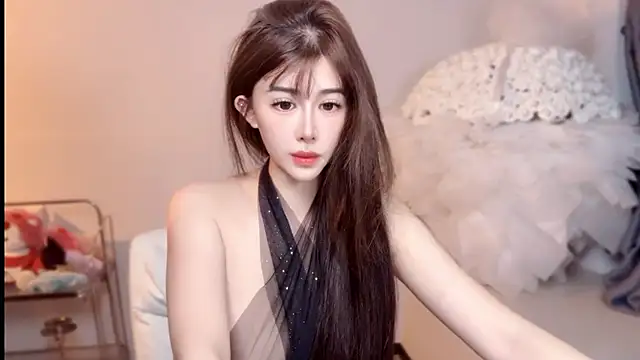 Tina-a online show from 09/26/25, 11:03