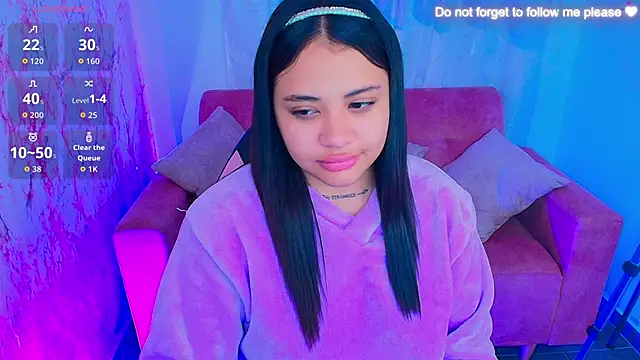 Snapshot of nicemiiaa7_ chatting on 09/15/25, 11:43 nicemiiaa7 online show from 09/15/25, 11:43