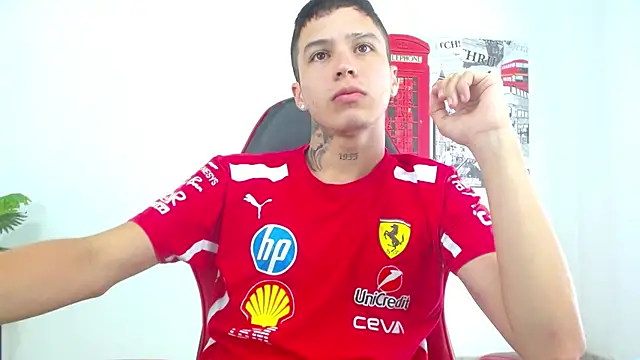 Cumandres18 online show from 01/08/26, 03:14