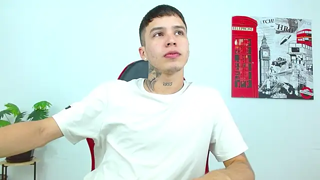 Cumandres18 online show from 03/11/26, 03:07