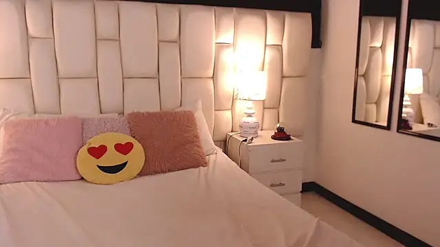 ValuFooster online show from 11/21/25, 04:16