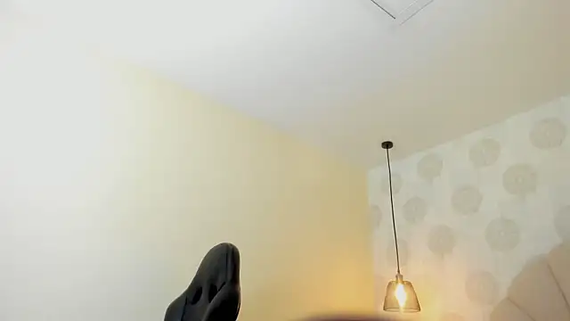 GIANAMILLER6 online show from 01/13/26, 12:21