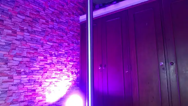 catalina santana20 online show from 09/20/25, 08:43