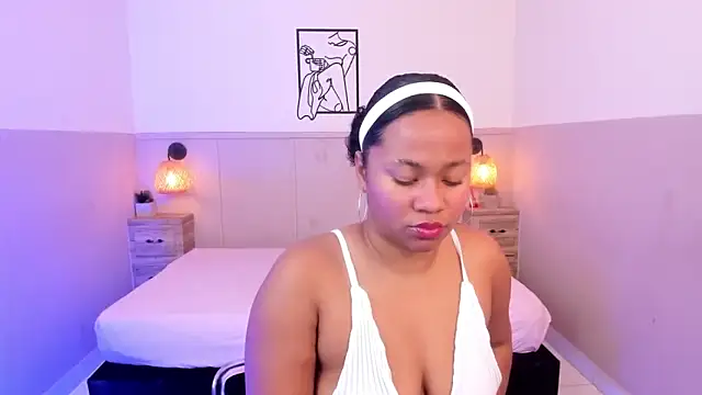 AuroraSky8 online show from 09/29/25, 12:10