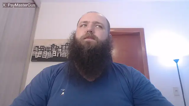 Snapshot of PayMasterGus chatting on 12/15/25, 04:17 PayMasterGus online show from 12/15/25, 04:17