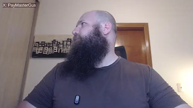 Snapshot of PayMasterGus chatting on 04/10/26, 12:49 PayMasterGus online show from 04/10/26, 12:49