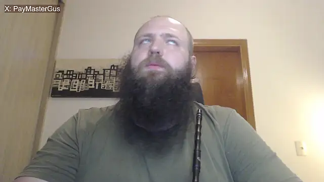 Snapshot of PayMasterGus chatting on 04/14/26, 01:00 PayMasterGus online show from 04/14/26, 01:00