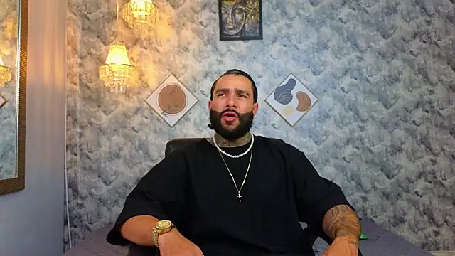 Apolo rousse1 online show from 12/18/25, 08:37