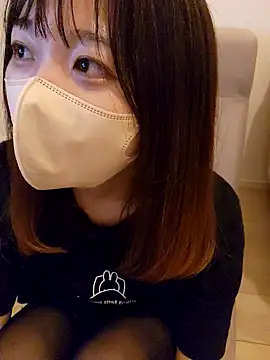 Snapshot of Sakura-japanese- chatting on 10/08/25, 12:25 Sakura-japanese- online show from 10/08/25, 12:25