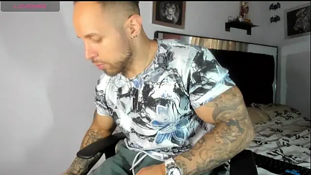 Snapshot of mason_fit chatting on 03/12/26, 01:50 mason fit online show from 03/12/26, 01:50