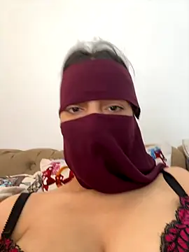 Snapshot of Rabroba89six chatting on 09/15/25, 01:33 Rabroba89six online show from 09/15/25, 01:33