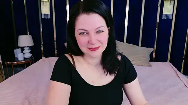 Snapshot of Nina_Stane chatting on 05/04/26, 05:58 Nina Stane online show from 05/04/26, 05:58