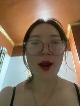 Snapshot of tttan1 chatting on 07/11/26, 12:08 tttan1 online show from 07/11/26, 12:08