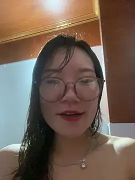 Snapshot of tttan1 chatting on 07/17/26, 01:40 tttan1 online show from 07/17/26, 01:40