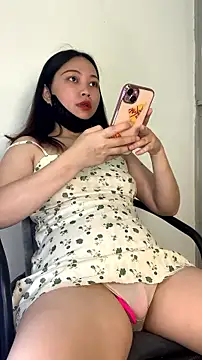 Snapshot of zhizhinaigai chatting on 07/10/26, 07:34 zhizhinaigai online show from 07/10/26, 07:34