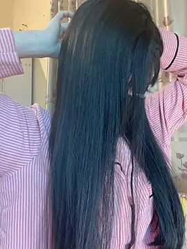 Snapshot of Dior_baby chatting on 03/07/26, 05:15 Dior baby online show from 03/07/26, 05:15