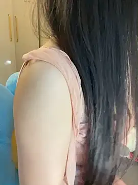 Snapshot of Dior_baby chatting on 03/23/26, 03:32 Dior baby online show from 03/23/26, 03:32