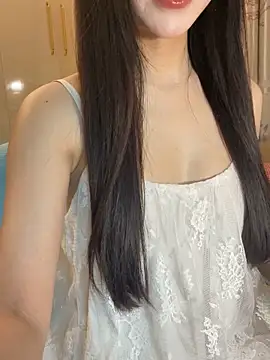 Snapshot of Dior_baby chatting on 04/09/26, 02:22 Dior baby online show from 04/09/26, 02:22