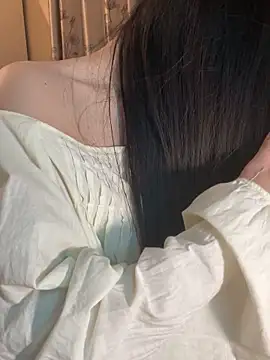 Snapshot of Dior_baby chatting on 04/10/26, 02:50 Dior baby online show from 04/10/26, 02:50